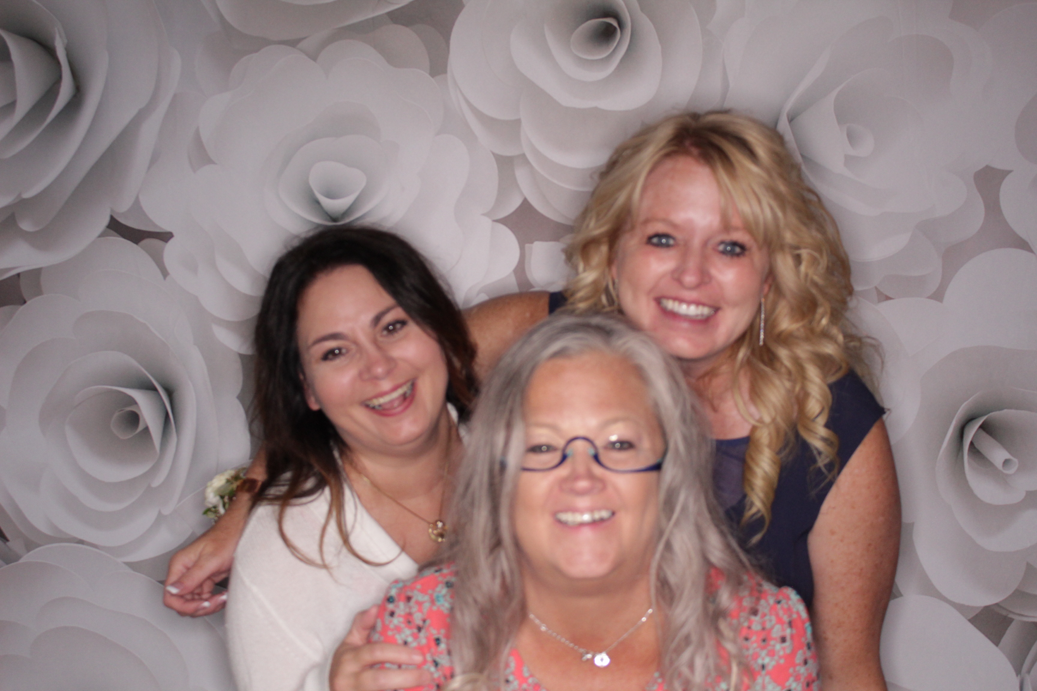 McKenzie & Ryan's Wedding | View more photos from the event at gallery.photoboothbillings.com/u/PhotoBoothBillings/McKenzie-Ryans-Wedding